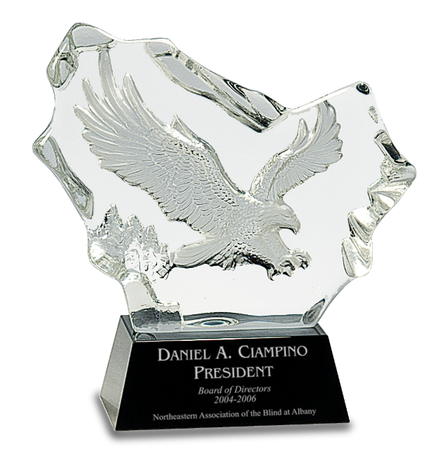 2P23CRY Premier Crystal Black Pedestal, Eagle Award (Award: 7" Crystal Black Pedestal Eagle Award)